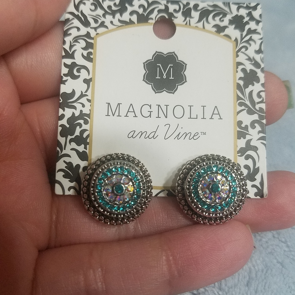 Magnolia and Vine interchangeable snaps earrings